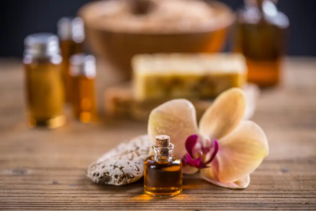 Massage olie spa pedicure by urmila